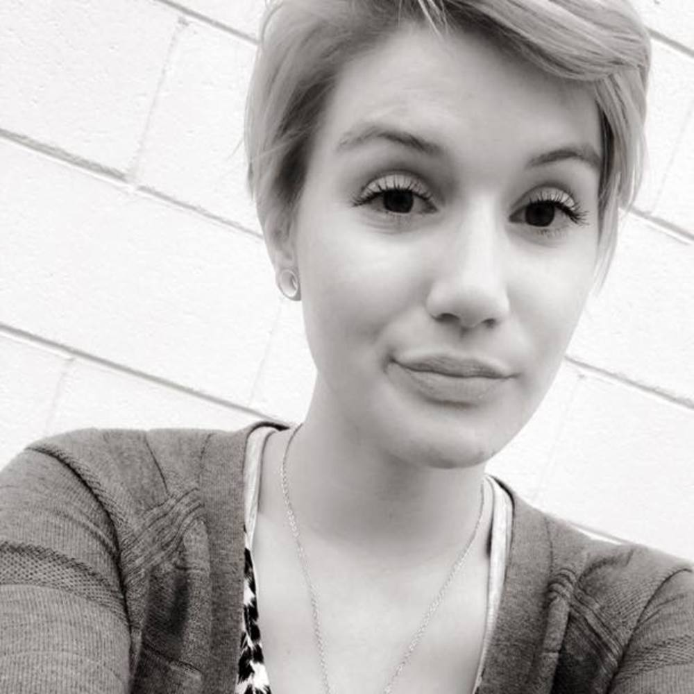 Meet your Posher, Avery